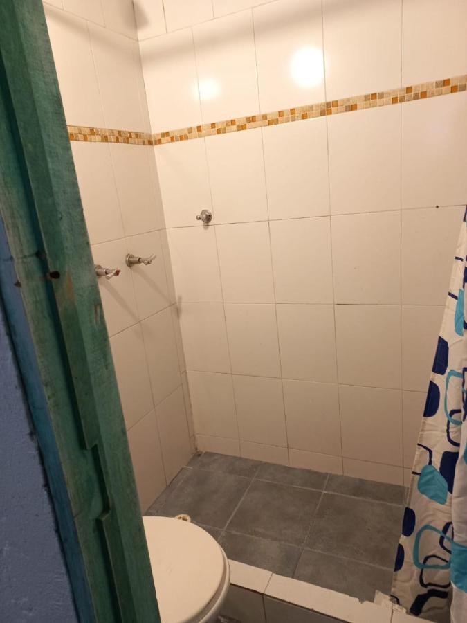 نزل بوغوتافي Mochileros Viajeros المظهر الخارجي الصورة